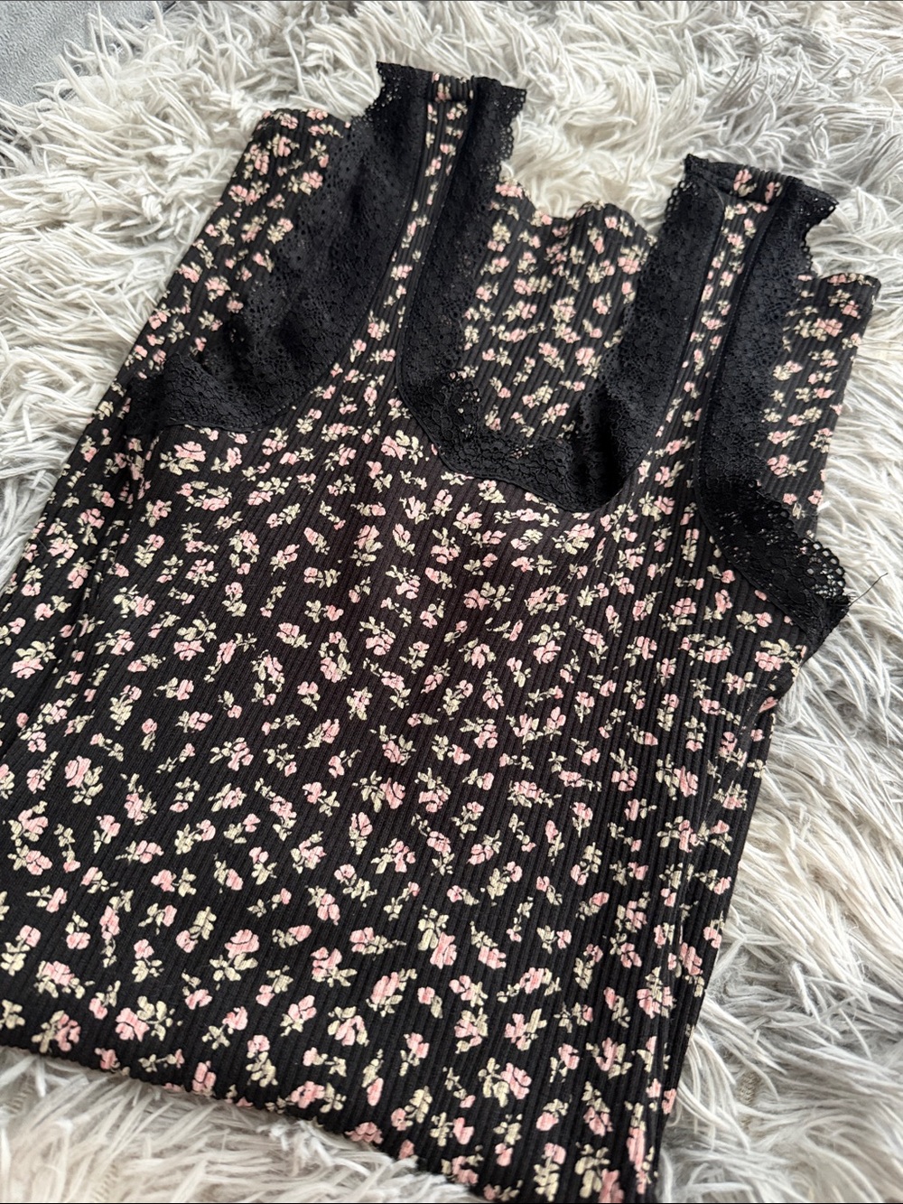 H&M Black Midi Dress with Pink Floral Print and Lace Trim - Picture 3 of 3